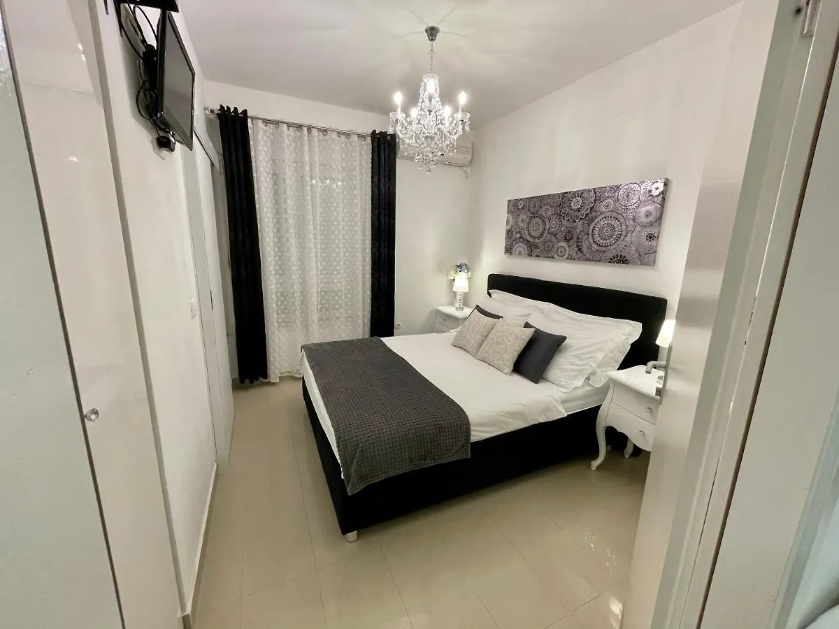 Central Square Guest House Zadar