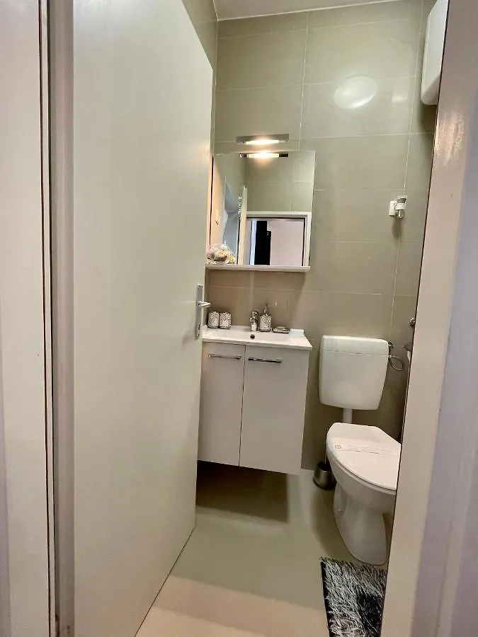 Central Square Guest House Zadar